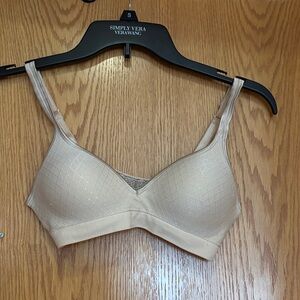 Hanes, juniors beige bra, XS